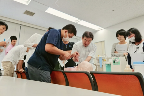 PT・OT・STのための 「安全な気管吸引の実践」「吸引以外の排痰援助の実践」コラボセミナー（大阪）（2days）（対面セミナー）