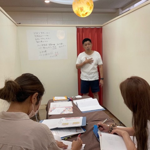 筋膜バストケアスクール